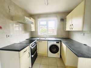 Kitchen - click for photo gallery
